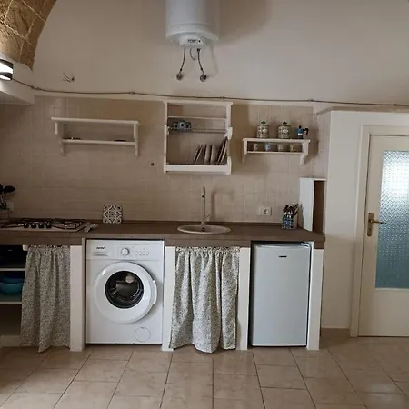 Eccelso Little House Apartment